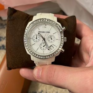 Michael Kors watch W/ box and extra link